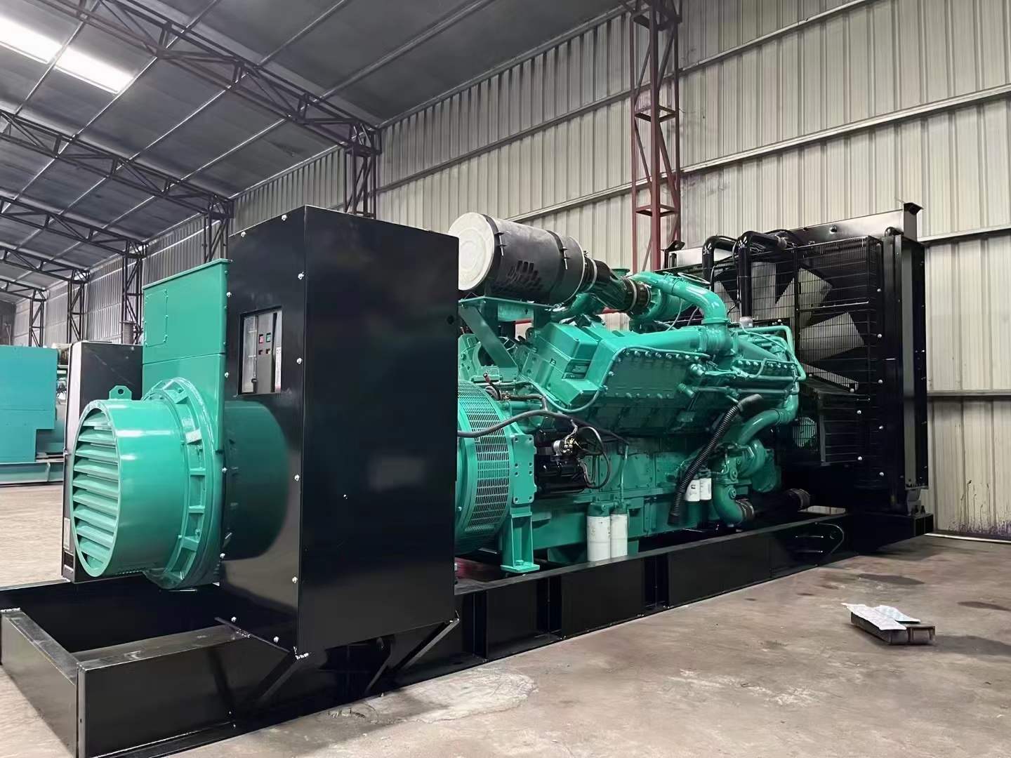 柘荣如何降低 800kW 柴油发电机输出电流的波动？